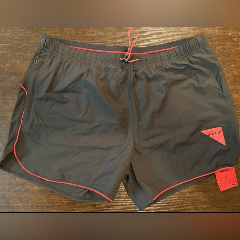 NWT Hugo Boss Men’s Active wear shorts size: XL